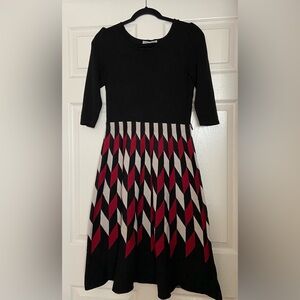 Danny & Nicole Black and Red Diamond Pattern Dress